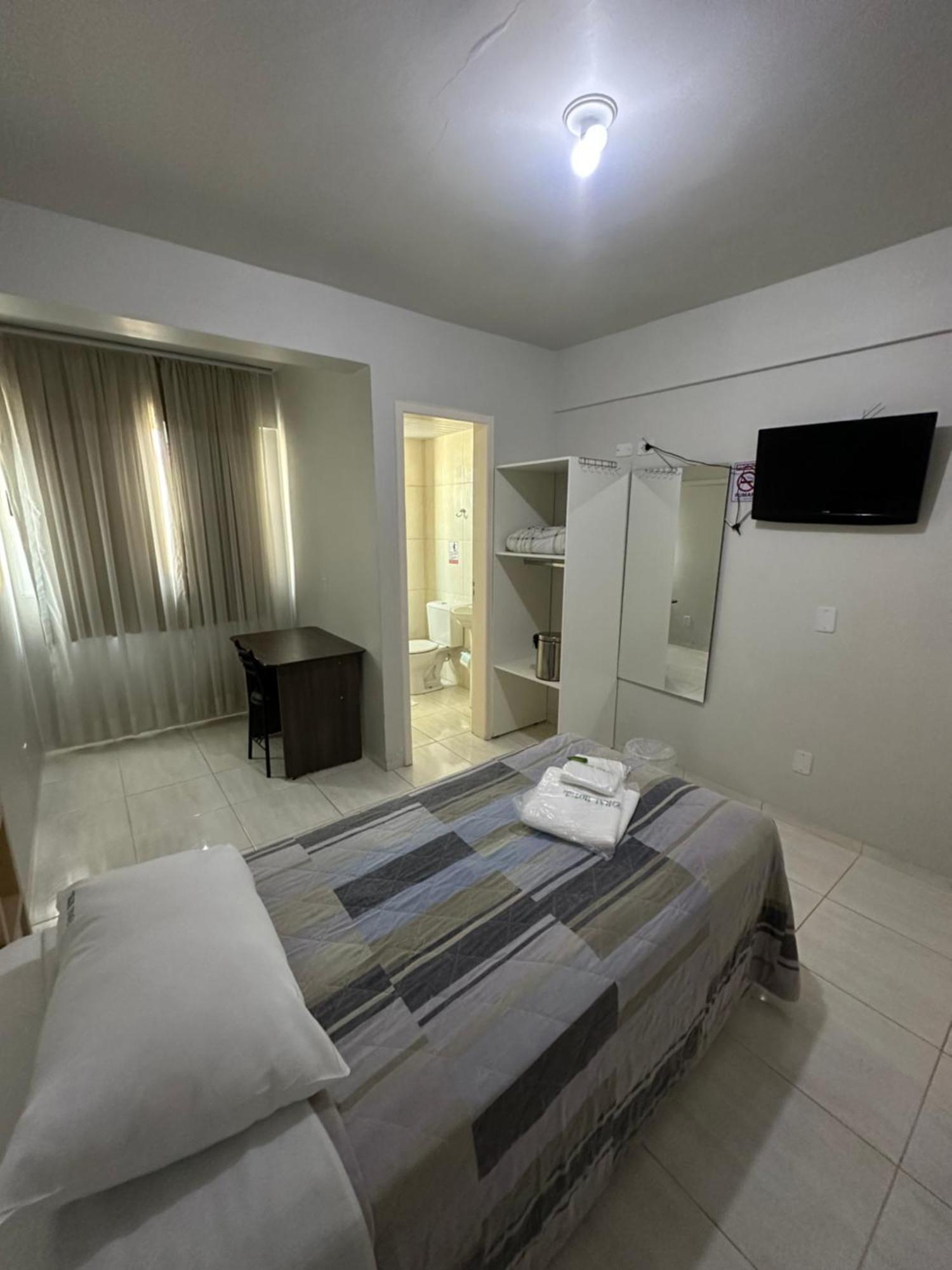 Rai Hotel - Proximo A Prefeitura Cascavel  Zewnętrze zdjęcie