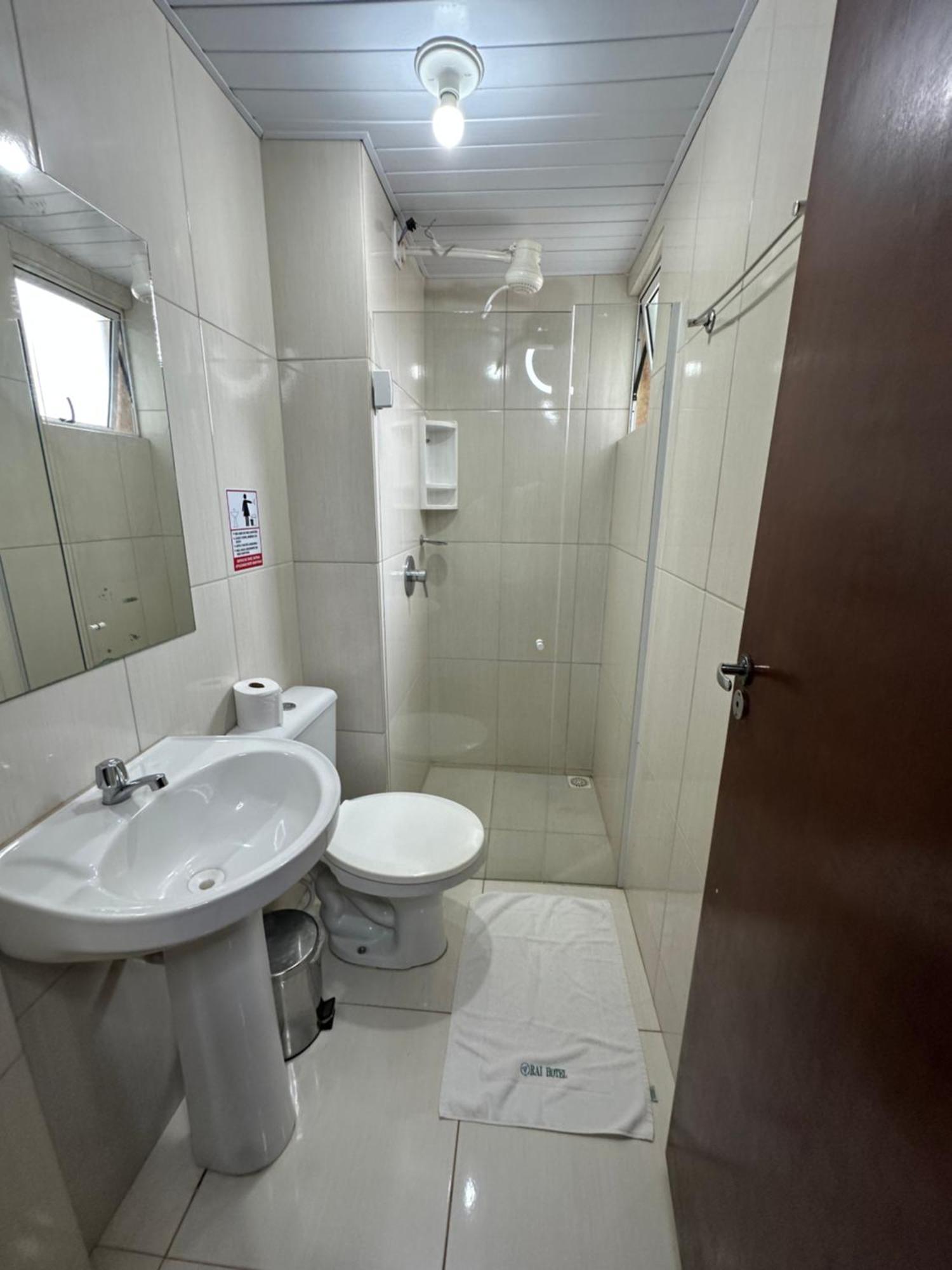 Rai Hotel - Proximo A Prefeitura Cascavel  Zewnętrze zdjęcie